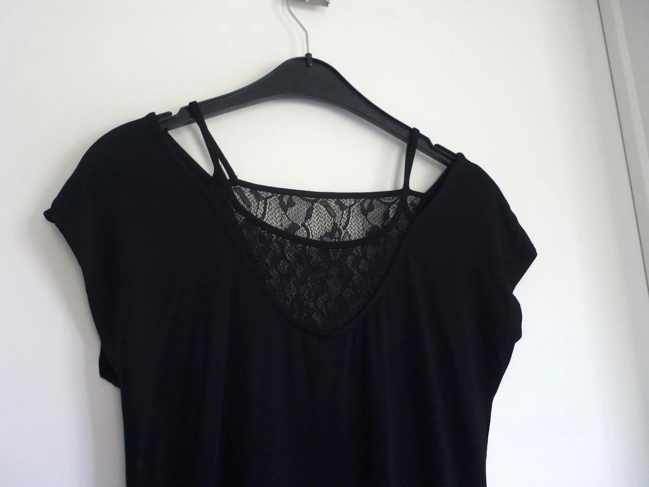 Top negro tipo t-shirt con 2x encaje de Morgan Talla 38 – photo 3